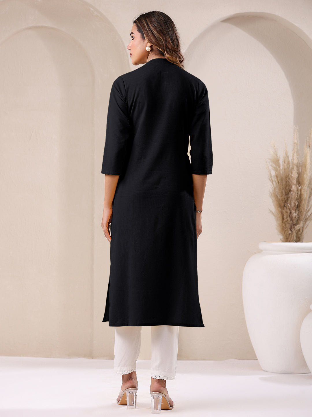 Classic Black Solid Straight Kurti for Women – Everyday Versatile Wear